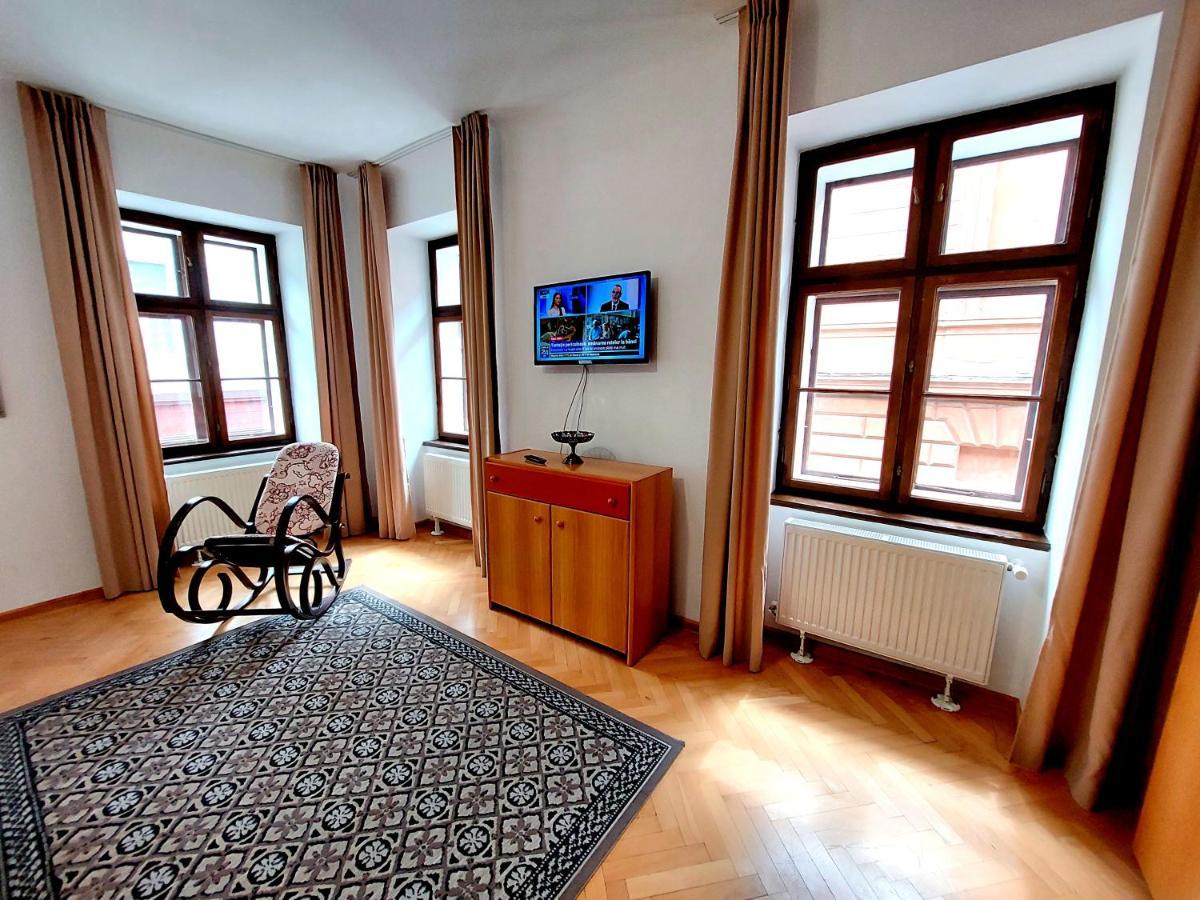 Casa Roth Apartment บราชอฟ ภายนอก รูปภาพ